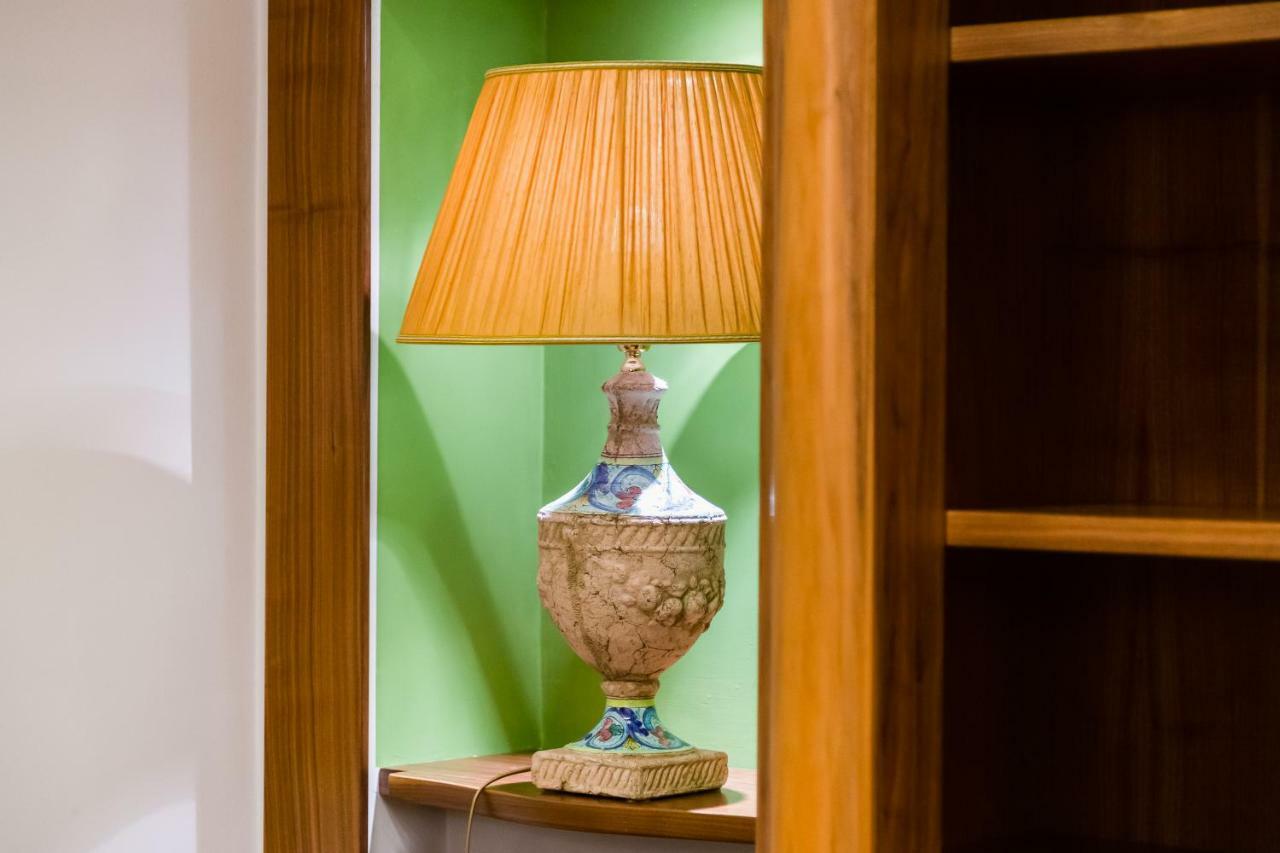Pantheon Antique Suite Rome Exterior photo